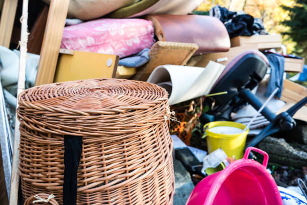 Best Professional Junk Removal  in Hunters Creek, FL